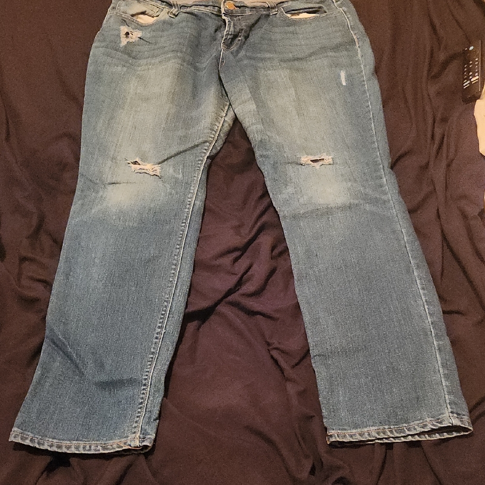 Old Navy Light Blue Distressed Straight Leg Jeans